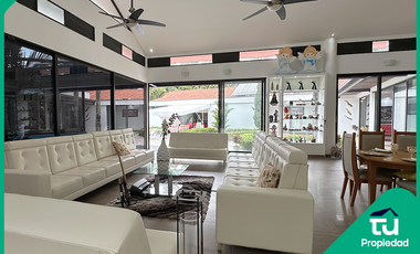 Casa en el Condominio más exclusivo de los Llanos Orientales