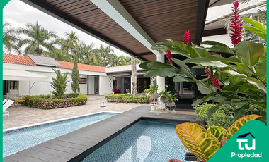 Casa en el Condominio más exclusivo de los Llanos Orientales