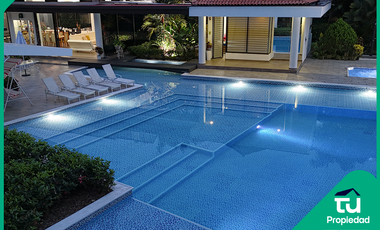 Casa en el Condominio más exclusivo de los Llanos Orientales