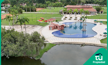 Casa en el Condominio más exclusivo de los Llanos Orientales
