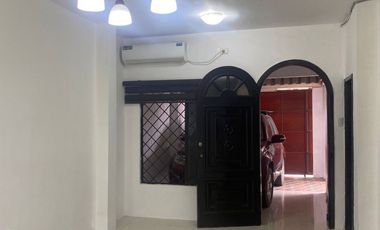 DEPARTAMENTO EN ALQUILER EN EL BOSQUE SECTOR 3