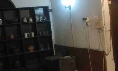 Disewakan rumah atau tanah cocok buat usaha lokasi sangat strategis