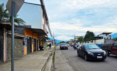 CASA EN VENTA EN PLAZA SAN ANTONIO - PASAJE