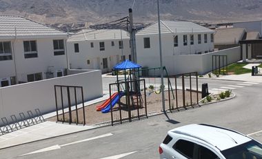 Arriendo Casa Nueva Condominio Paposo