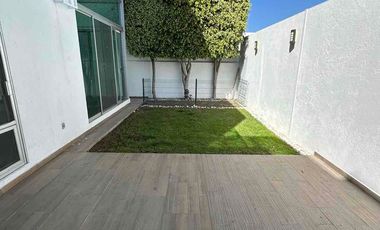 Casa en renta en Parque de la Plata Lomas de Angelópolis II