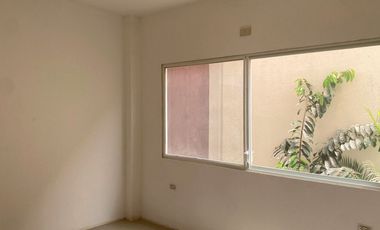 CASA EN VENTA EN CDLA SAN GREGORIO