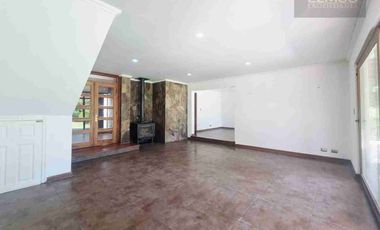 SE VENDE EXCLUSIVA CASA EN CONDOMINIO EL GOLF, RINCONADA DE LOS ANDES