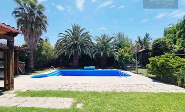 SE VENDE EXCLUSIVA CASA EN CONDOMINIO EL GOLF, RINCONADA DE LOS ANDES