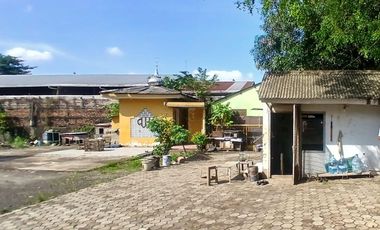 Disewakan Gudang Terbuka atau Workshop Siap Pakai (Baru Selesai Masa Sewa) Di Bantar Gebang. Kota Bekasi