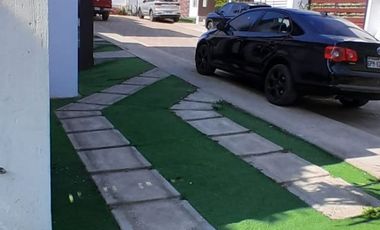 En venta | Hermosa casa al sur de Manta – Urbanización Manta Azul