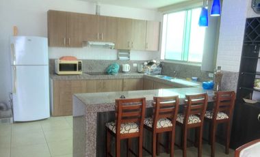 VENTA DE DEPARTAMENTO AMOBLIADO CON 3 DORMITORIOS UBICADO EN SALINAS