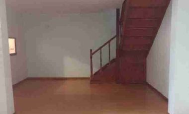 Venta de Amplia casa en calle Carreras Pinto