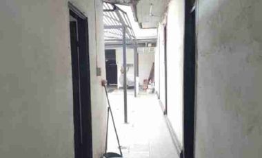 Venta de Amplia casa en calle Carreras Pinto