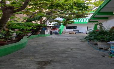 Oportunidad de Reventa: Casa Amplia Cerca de Todo – Playa, Centros Comerciales y Escuela