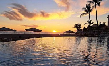 El mejor departamento de toda la marina vallarta frente al mar