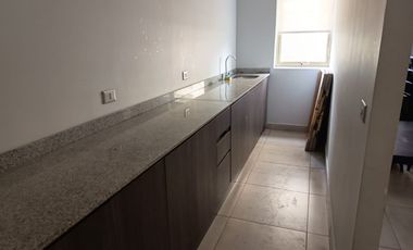 SE ARRIENDA DEPARTAMENTO TIPO 2D+1B+ESTACIONAMIENTO. SANTIAGO CENTRO