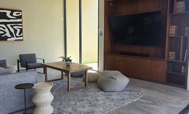 CASA EN VENTA ZONA SOLARES