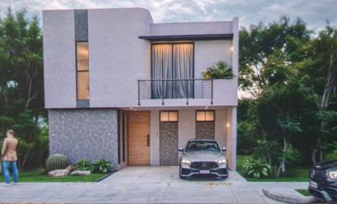 CASA EN VENTA ZONA SOLARES