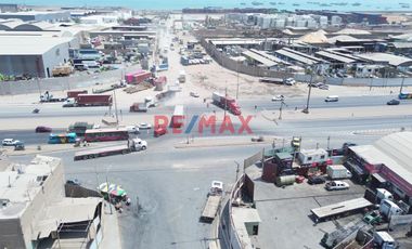 Terreno En Esquina 355M2 En El Corazon De Oquendo