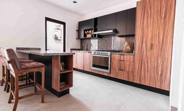 MAYORCA RESIDENCIAL CASA EN VENTA CON RECAMARA Y BAÑO EN PLANTA BAJA Y JARDIN AMPLIO ZONA SUR ESTE LEON