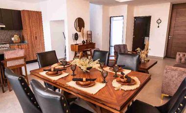 MAYORCA RESIDENCIAL CASA EN VENTA CON RECAMARA Y BAÑO EN PLANTA BAJA Y JARDIN AMPLIO ZONA SUR ESTE LEON