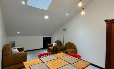 DEPARTAMENTO 2 Dormitorios AMOBLADO en RENTA – Sector Escuela Federico Proaño