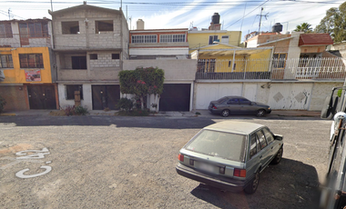 Casa en Venta en Ecatepec, Villa de Guadalupe Xalostoc.