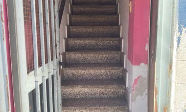 VENDO GALPON CON DEPARTAMENTO DE 1 DORM. POSIBILIDAD DE PERMUTA EN PARTE DE PAGO.