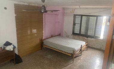 VENDO GALPON CON DEPARTAMENTO DE 1 DORM. POSIBILIDAD DE PERMUTA EN PARTE DE PAGO.