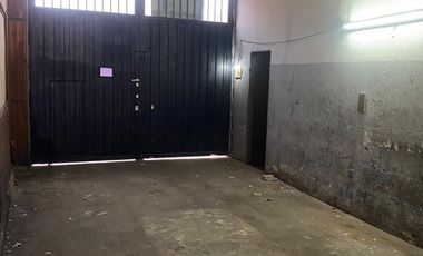 VENDO GALPON CON DEPARTAMENTO DE 1 DORM. POSIBILIDAD DE PERMUTA EN PARTE DE PAGO.