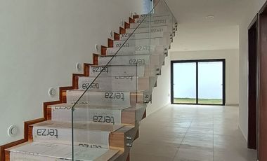 CASA EN VENTA EN RESIDENCIAL LAS OLAS EN LA RIVIERA VERACRUZANA