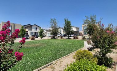 CASA EN ARRIENDO -CONDOMINIO LOS HUERTOS - RANCAGUA.