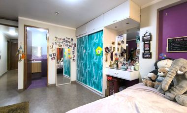 Venta De Moderna Casa Con 5 Habitaciones