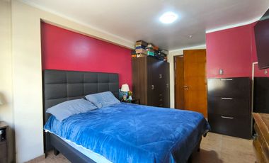 Venta De Moderna Casa Con 5 Habitaciones