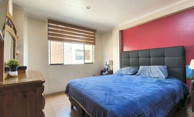 Venta De Moderna Casa Con 5 Habitaciones