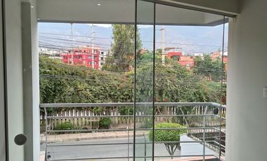 Vive Con Comodidad Y Ubicación Estratégica En Mayorazgo – Av. Javier Prado
