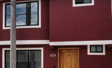 CASA EN VENTA SECTOR EL TREBOL, QUITO