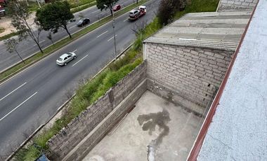 CASA EN VENTA SECTOR EL TREBOL, QUITO