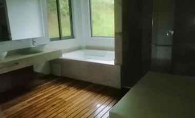 vendo casa altos de yerbabuena