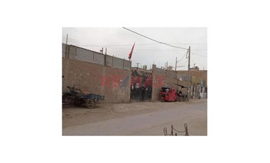 Terreno En El Callao Oquendo De 122M2