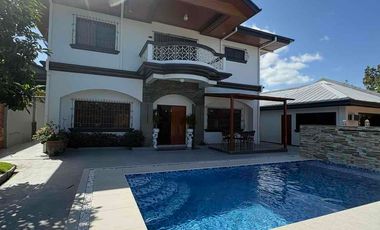 6 Car Garage 633 Sqm Gorgeous House for Sale