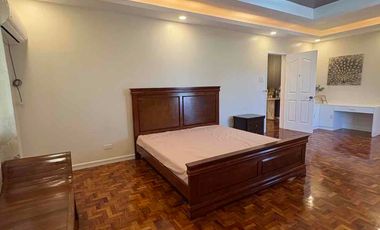 6 Car Garage 633 Sqm Gorgeous House for Sale