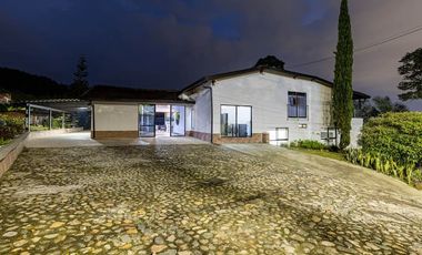 TE ALQUILO FINCA EL ROSAL EN SAN GIL INFORMES AL3002032888 FINCA PRIVADA.