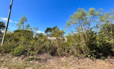 Terreno en venta en Tixkokob Yucatán a una esquina del pueblo
