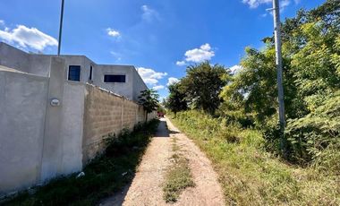 Terreno en venta en Tixkokob Yucatán a una esquina del pueblo