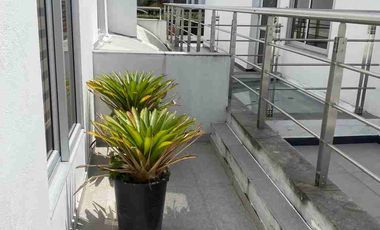 SE VENDE HERMOSA CASA EN FUSAGASUGA BAJANDO POR EL INDIO EXCELENTE UBICACIÓN.