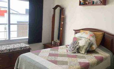 SE VENDE HERMOSA CASA EN FUSAGASUGA BAJANDO POR EL INDIO EXCELENTE UBICACIÓN.