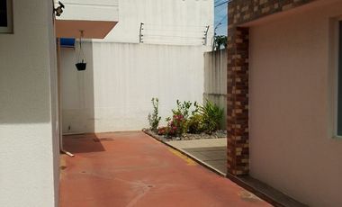CASA EN VENTA CALDERON SECTOR SAN CAMILO, NORTE DE QUITO