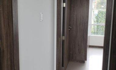 CASA EN RENTA DENTRO DE CONJUNTO EN CUMBAYA