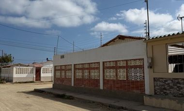 MILINA: ESQUINERA A 1 DE LA AVE PRINCIPAL